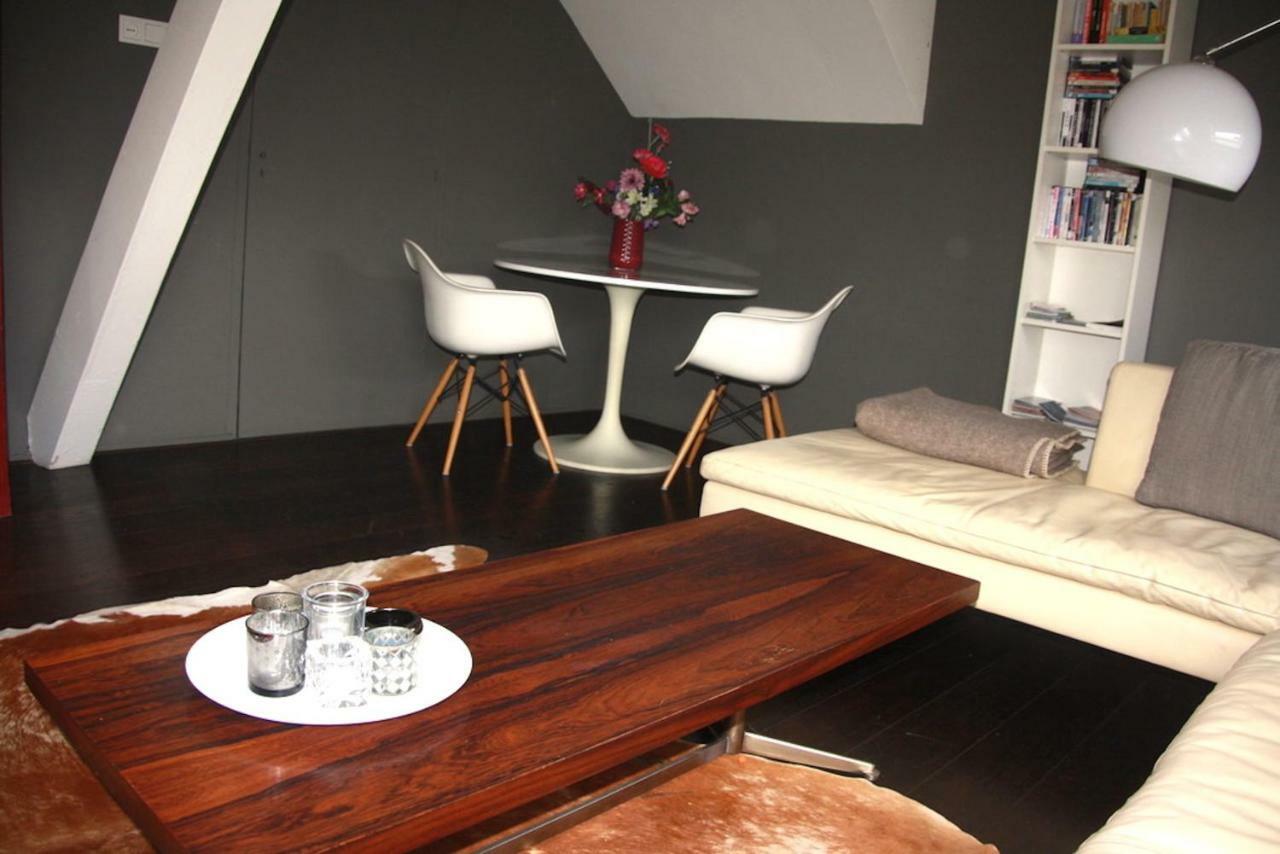 Loft, Private House With Wifi And Free Parking For 1 Car Leilighet Weesp Eksteriør bilde